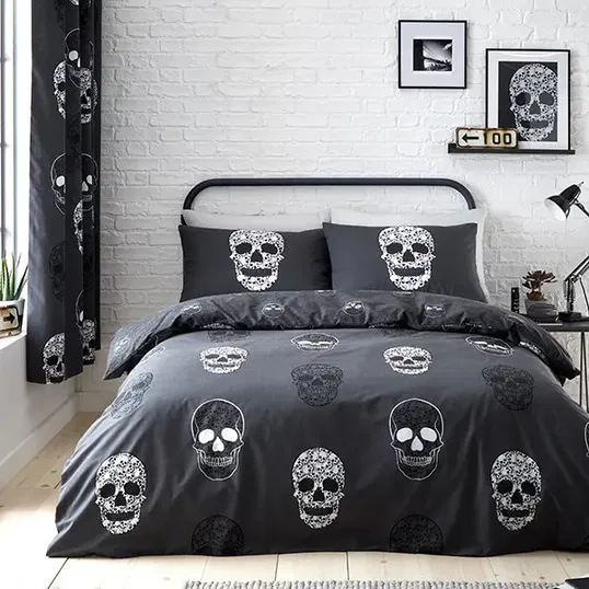 Catherine Lansfield Childrens Skulls Double Duvet Set Grey