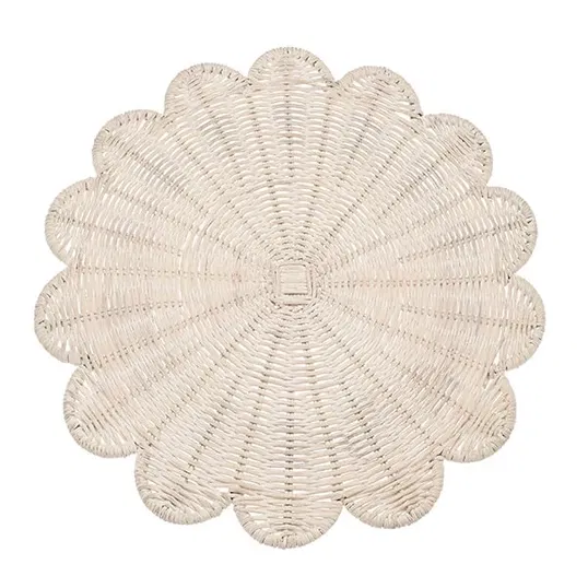 Walton & Co Rattan White Scalloped Placemat