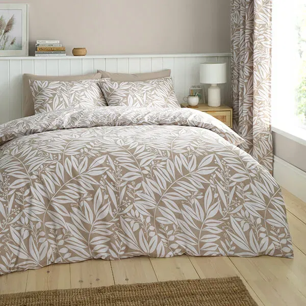 Catherine Lansfield Sorrel Leaf Duvet Set Natural