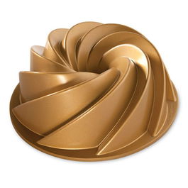 Nordic Ware Heritage Bundt Pan Gold