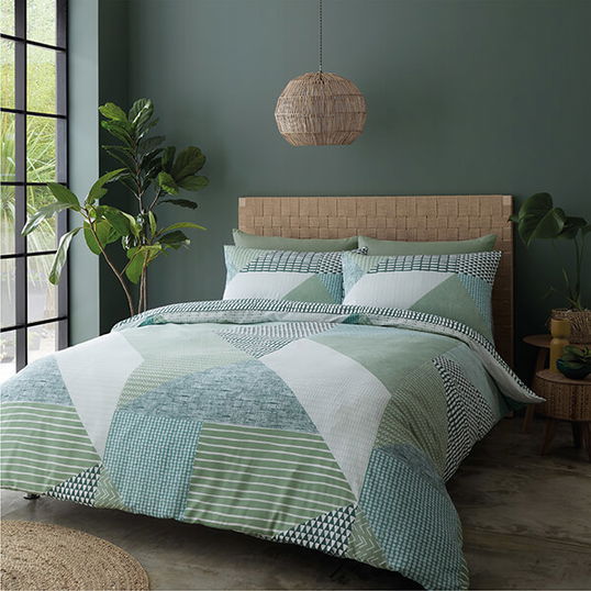 Catherine Lansfield Larsson Geo Single Duvet Set Green