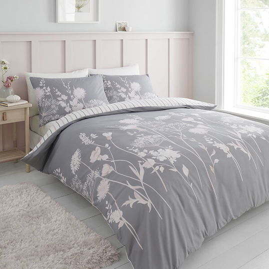 Catherine Lansfield Meadowsweet Floral King Duvet Set Pink & Grey