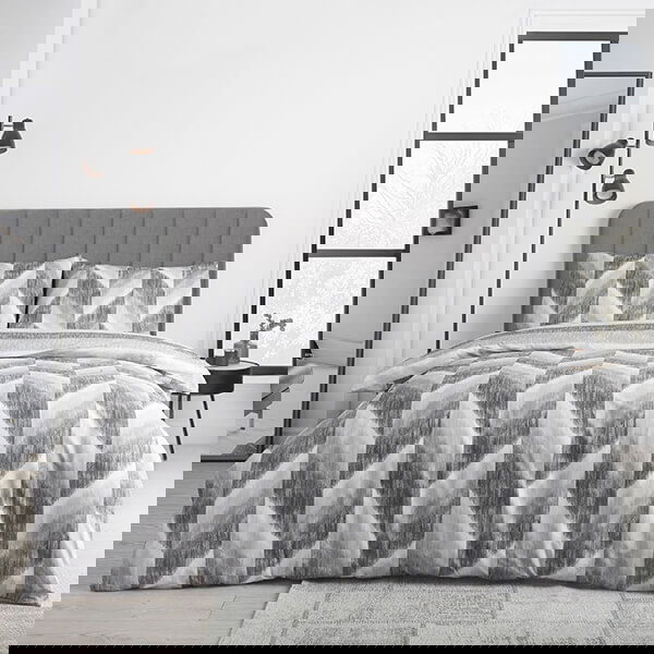 Catherine Lansfield Kamari Stripe Double Duvet Set Grey