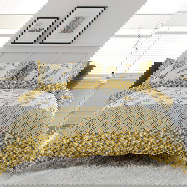 Deyongs Jacobean King Duvet Set Sage and Gold