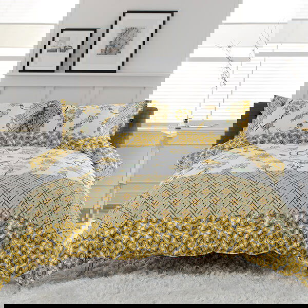 Deyongs Jacobean Superking Duvet Set Sage and Gold