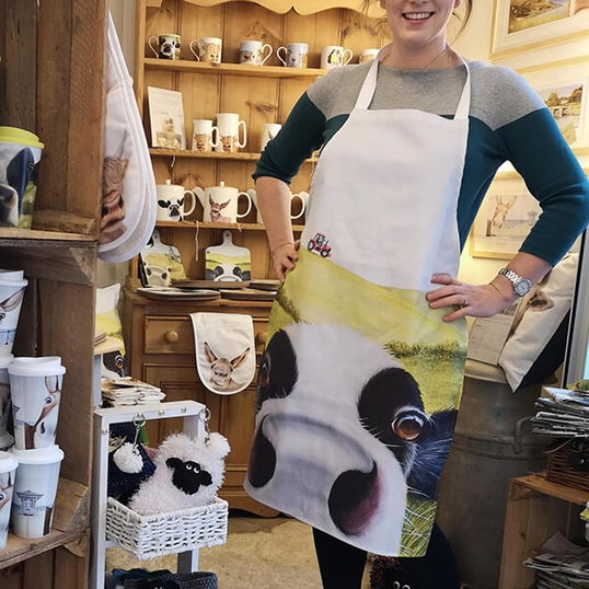Lucy`s Farm Peek a Moo Design Adult Apron
