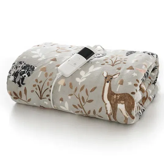 Deyongs Winter Wildlife Heated Throw