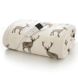 Deyongs Sterling Stag White Heated Throw